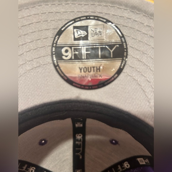 New Era Youth Boy's Snapback - Picture 6 of 7